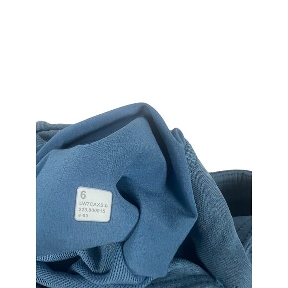 Lululemon Shorts Softstreme High-Rise Size 6 Inseam 4" Utility Blue - Picture 2 of 5